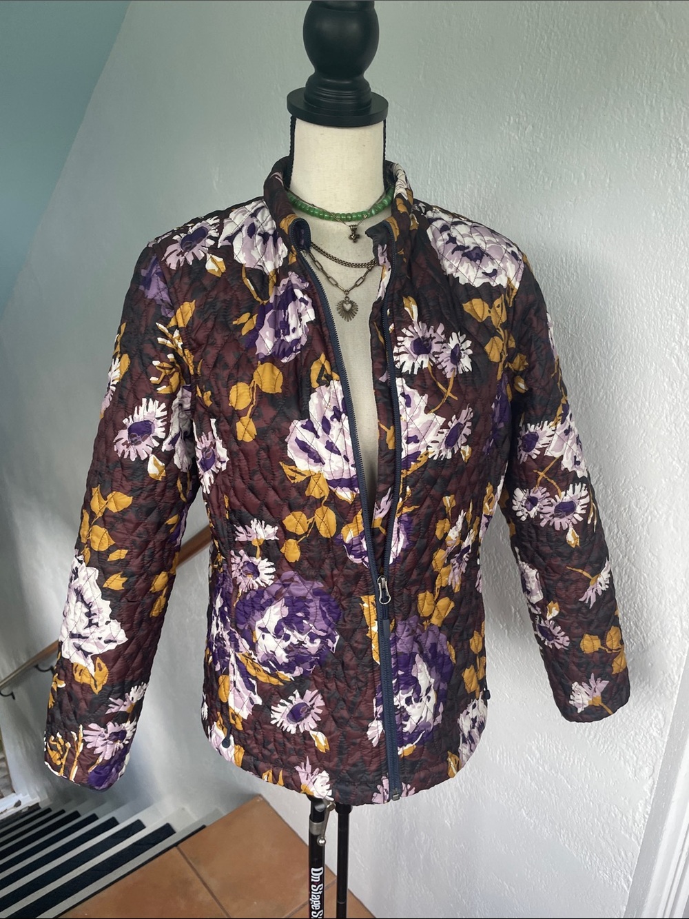 Lands' End Quilted Floral Zip Jacket in Purple and Mustard Size M with Pockets